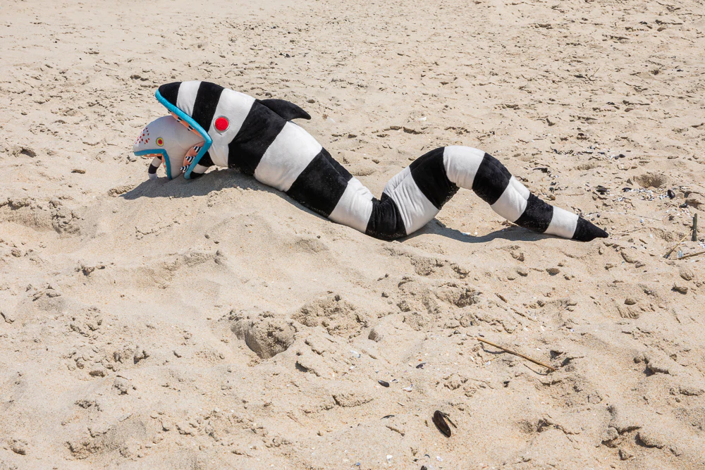 Beetlejuice Beetlejuice - Sandworm 5-Foot Plush - Image 4