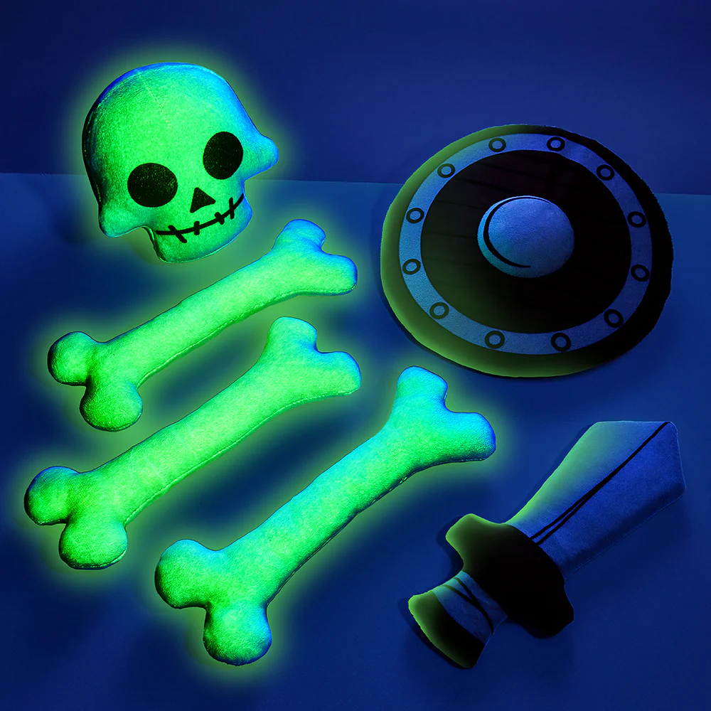 Dungeons & Dragons®: Honor Among Thieves - Gelatinous Cube 8" Interactive Glow in the Dark Plush - Image 4